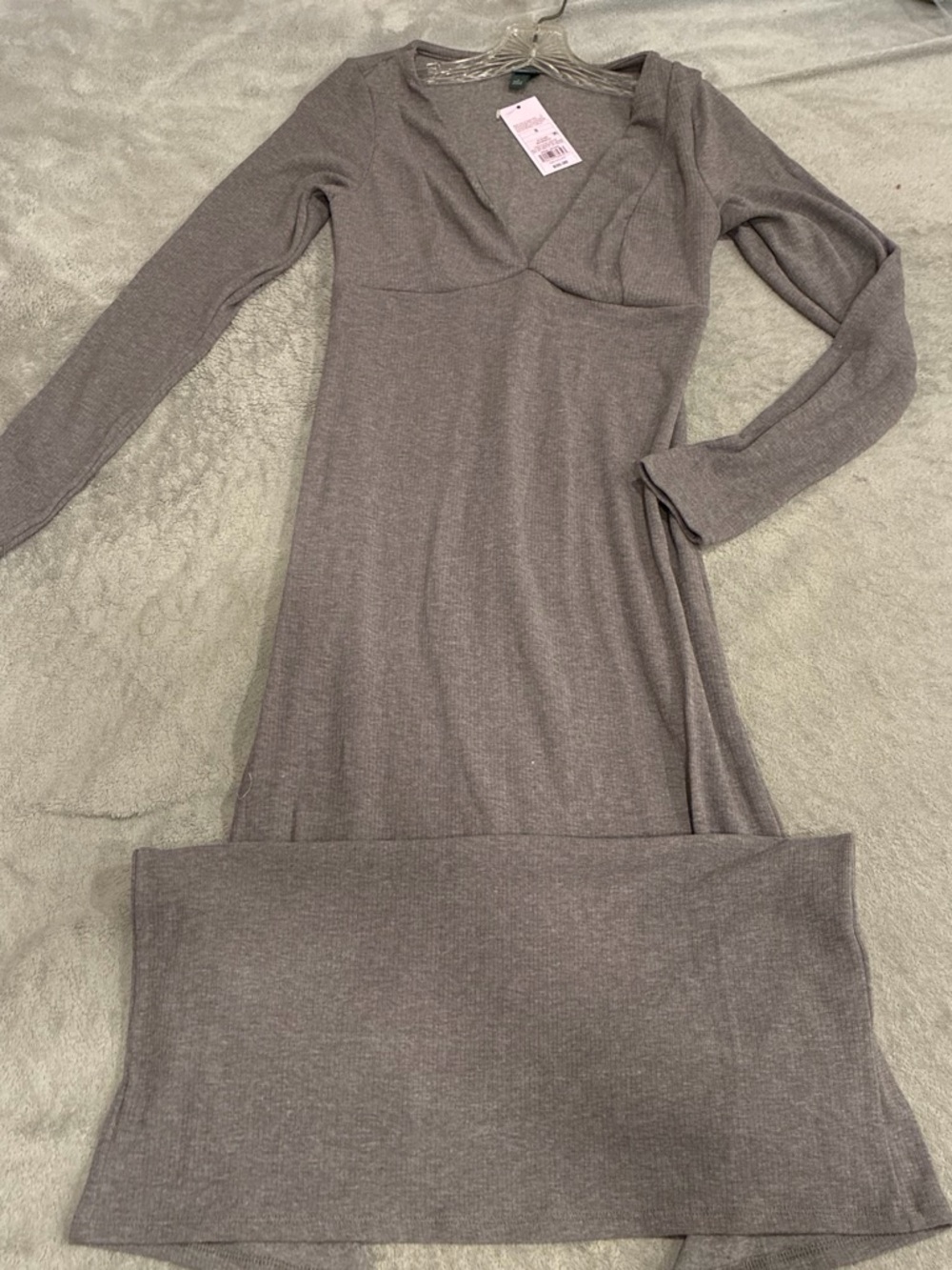 Wild Fable gray  Ribbed V-Neck Women's dress 👗